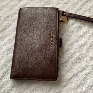 Michael kors wristlet wallet double zip oxblood color